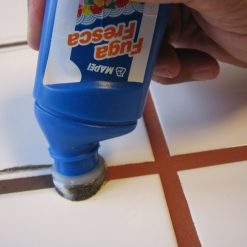 Alternative view of Mapei Ultracare Fuga Fresca - polimer alapú festék a cementkötésű fugák színének felfrissítéséhez